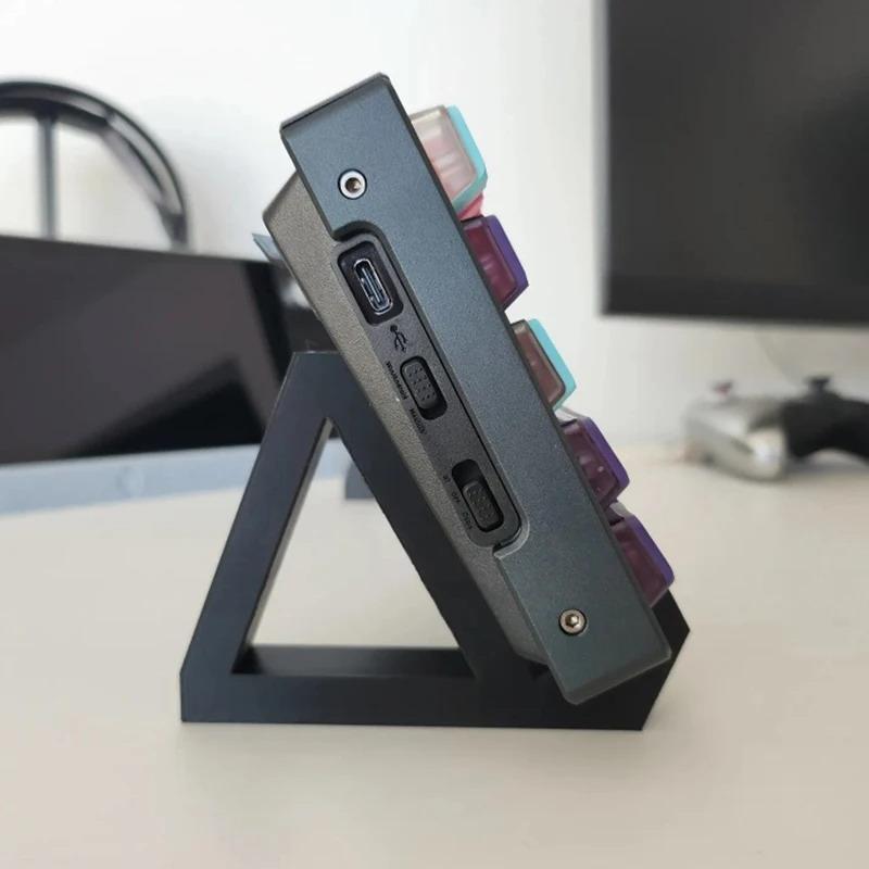 Supporto Espositore per Tastie - Gaming Accessories Desktop recensione e prezzo